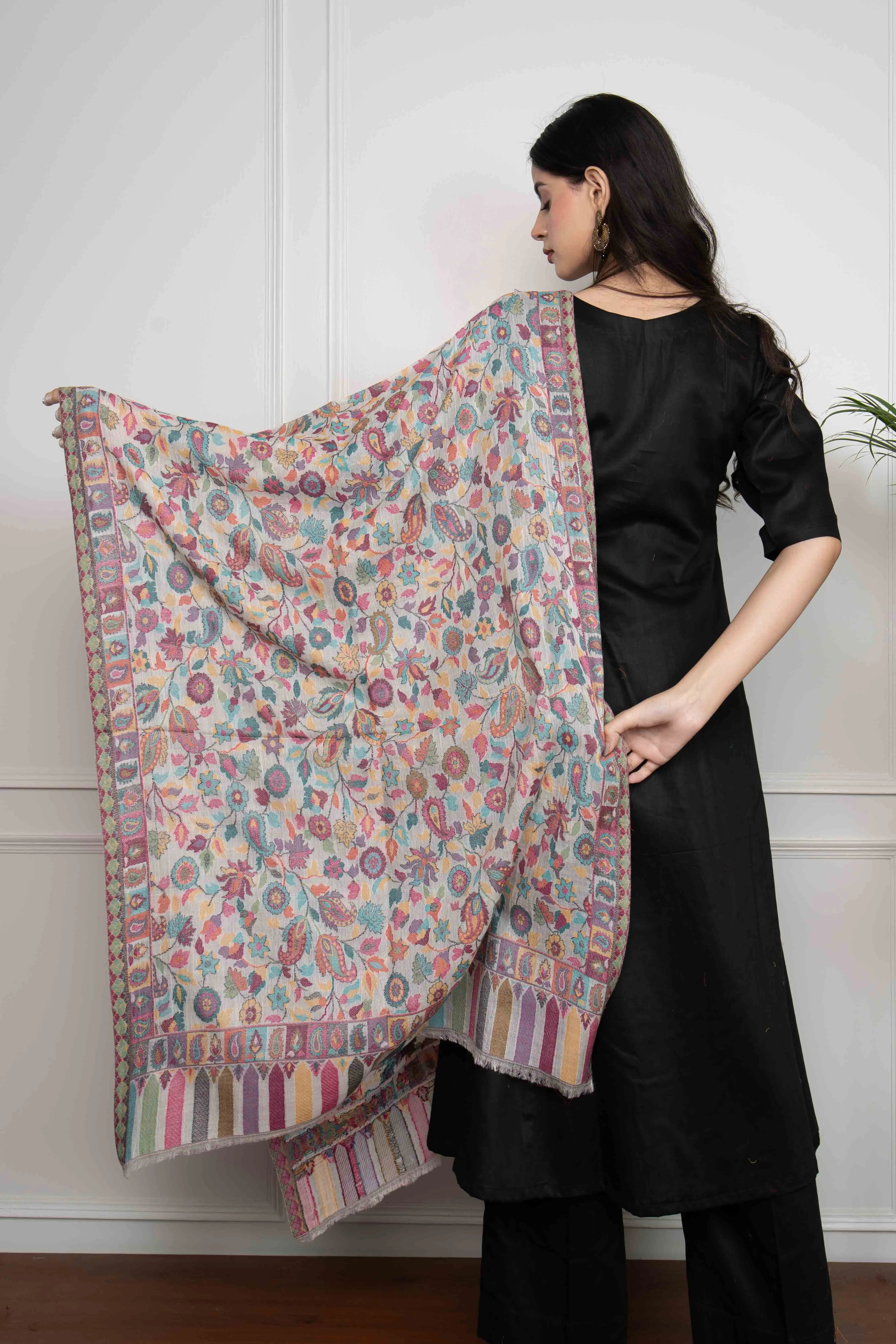 White Kani Large Floral Fine Wool Silk Blend Stole/Scarf