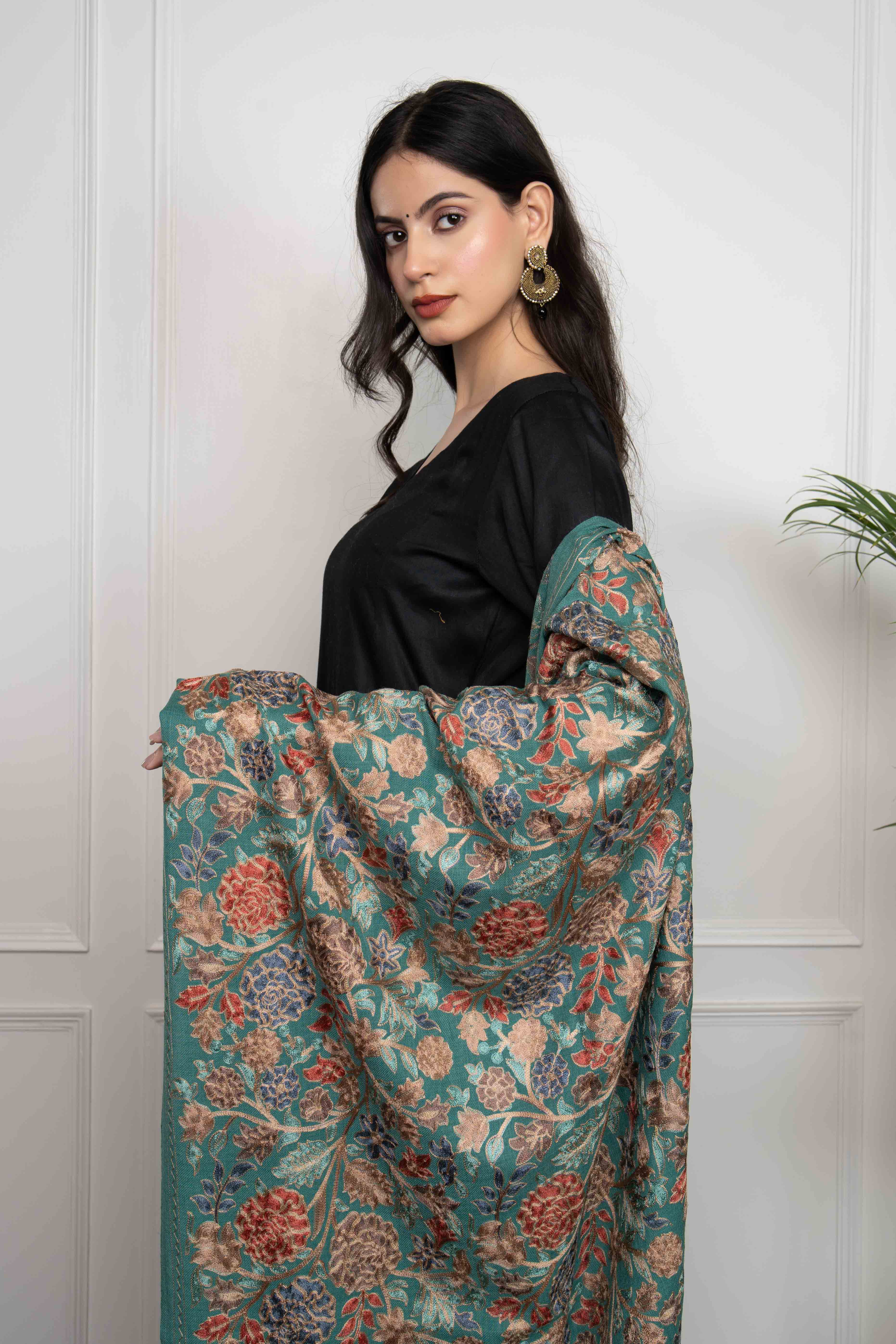 Sadah Sea Green Gulaab Jaal Nalki embroidery Fine Wool Blend Stole
