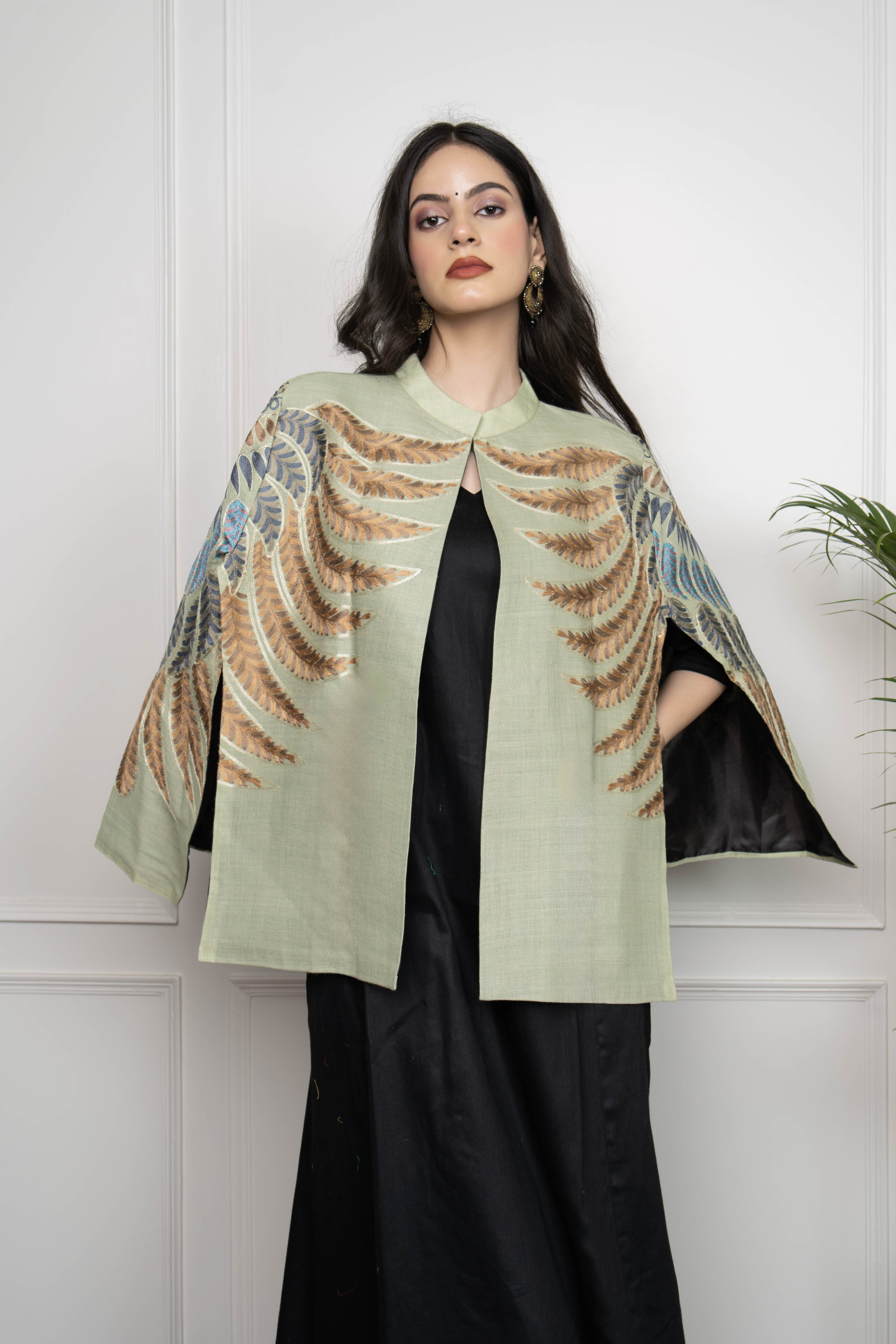 Pista Wing Motif with Feathers Nalki embroidery Fine Wool Blend Cape ( FREE SIZE)