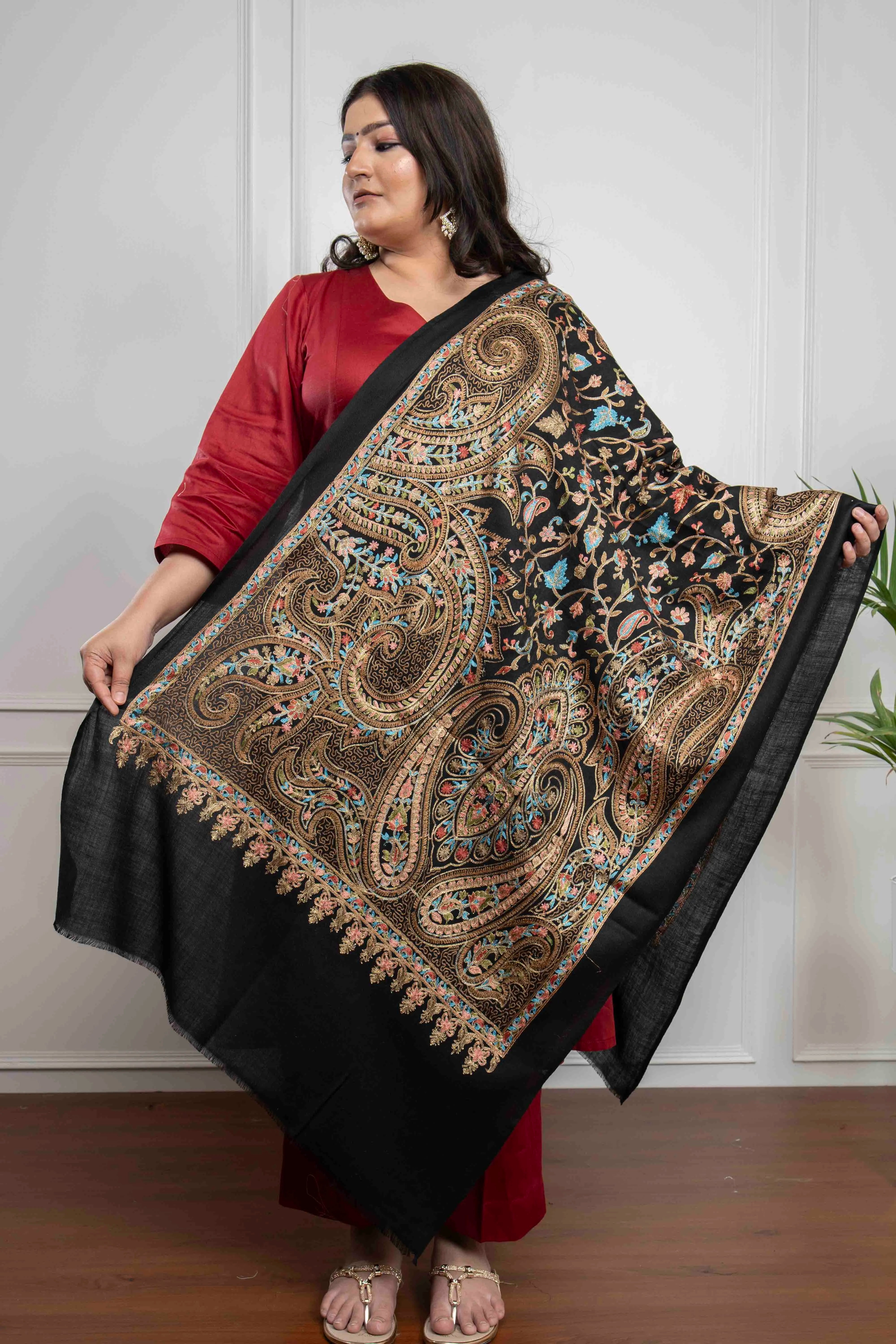 Black Allover Ambi Jaal Nalki embroidery Fine Wool Blend Stole