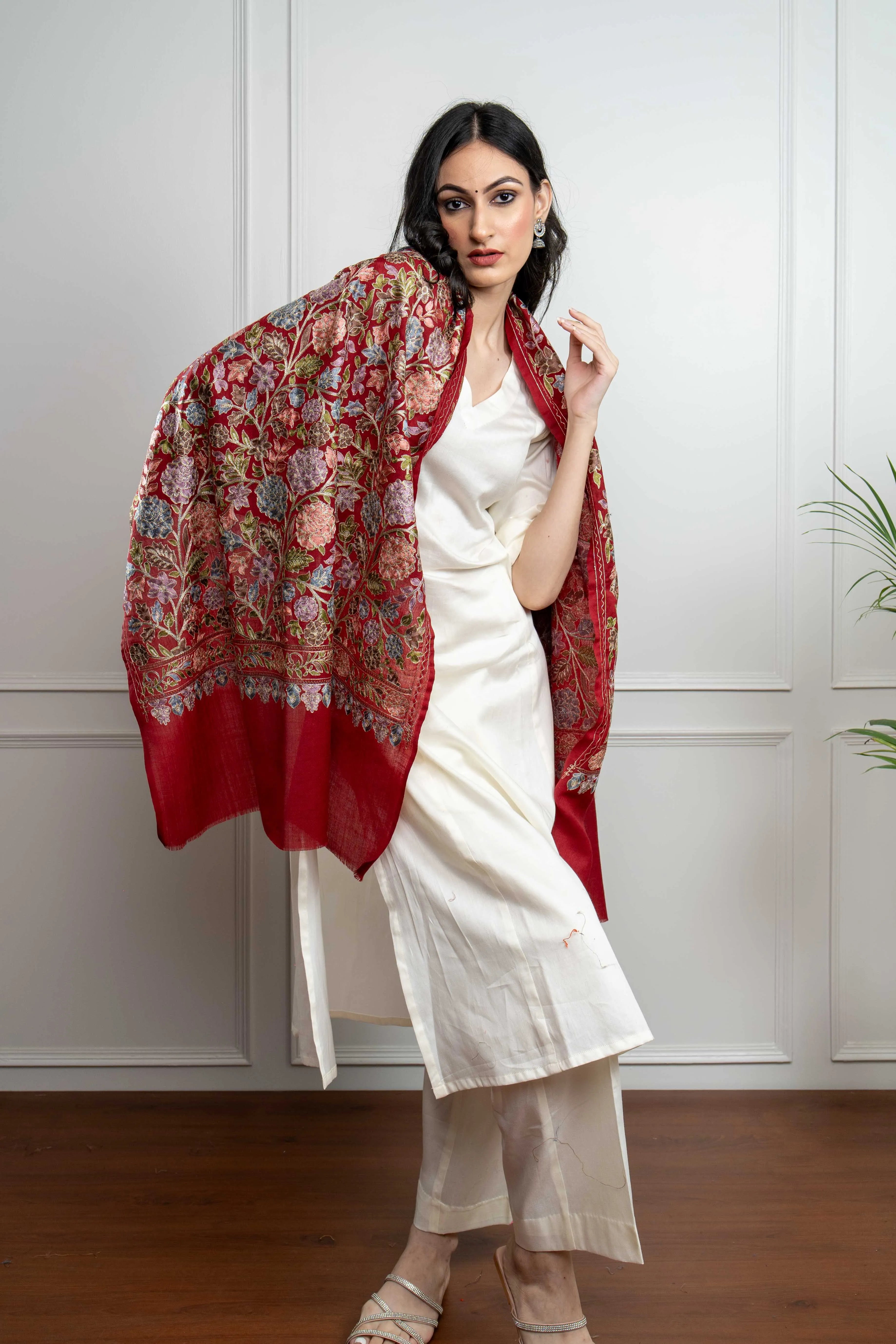 Maroon Gulaab Jaal Nalki embroidery Fine Wool Blend Stole (dispatch time 3 weeks)