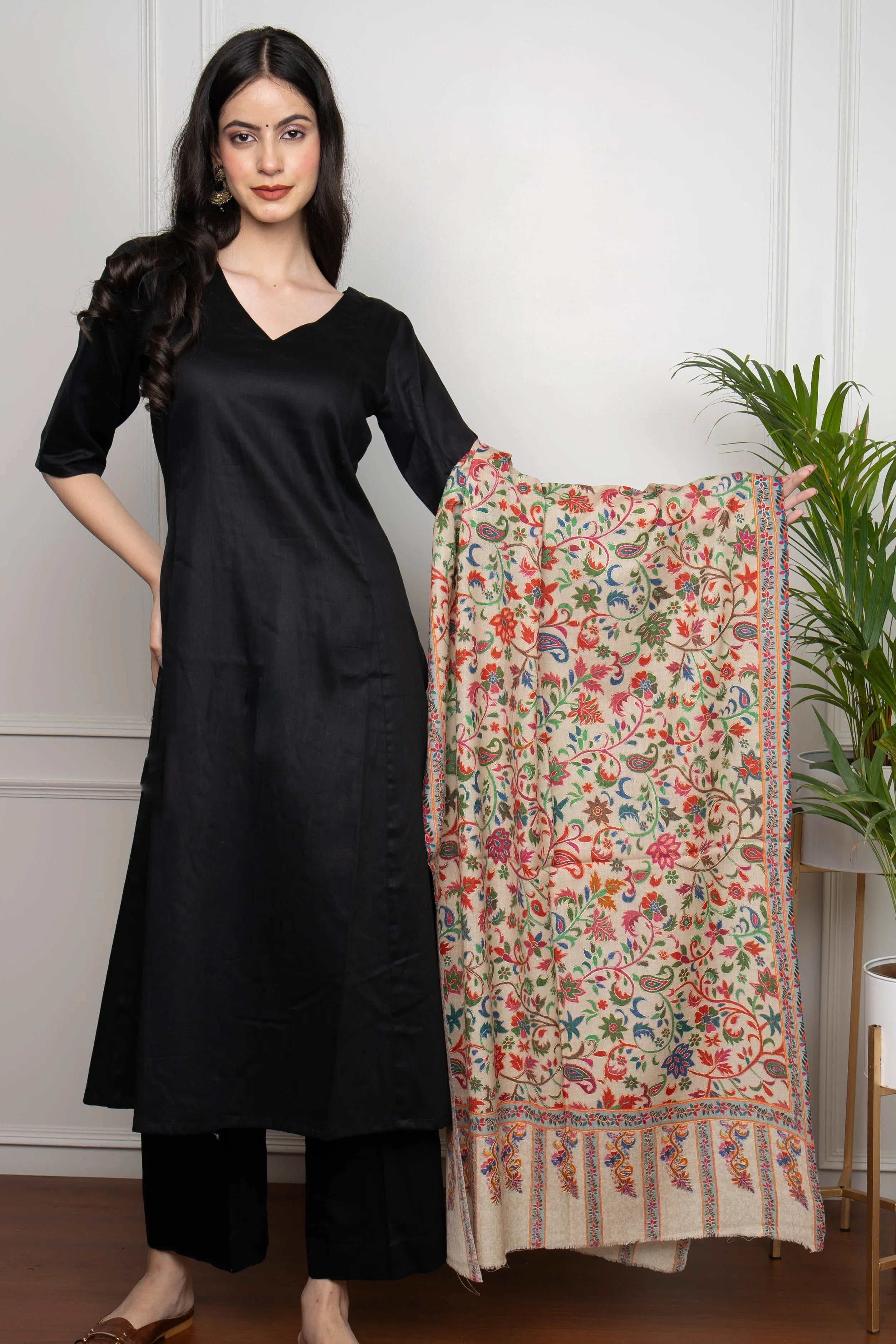 Peach Floral Jaal Handwork Kalamkari Pashmina Stole