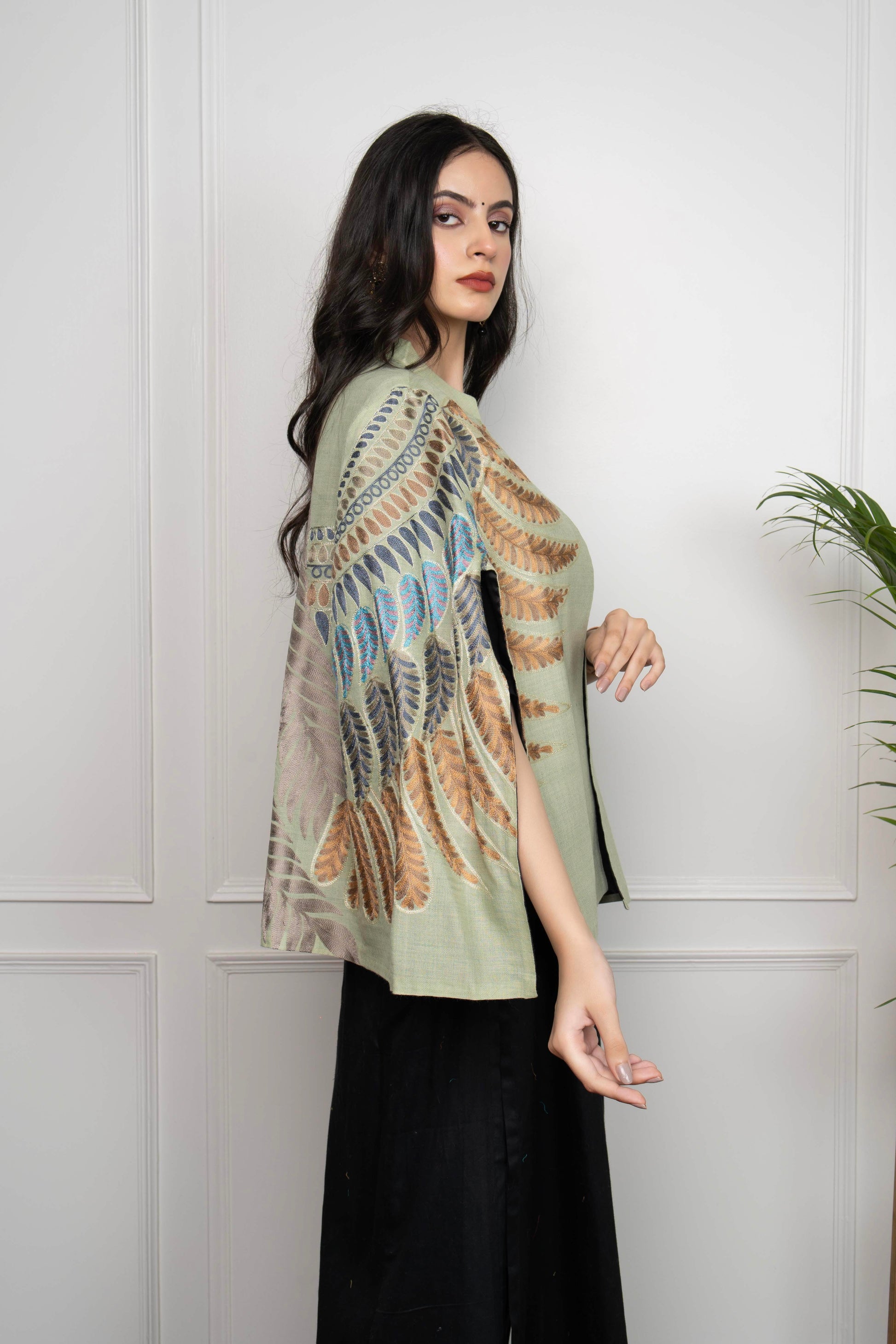 Pista Wing Motif with Feathers Nalki embroidery Fine Wool Blend Cape ( FREE SIZE)