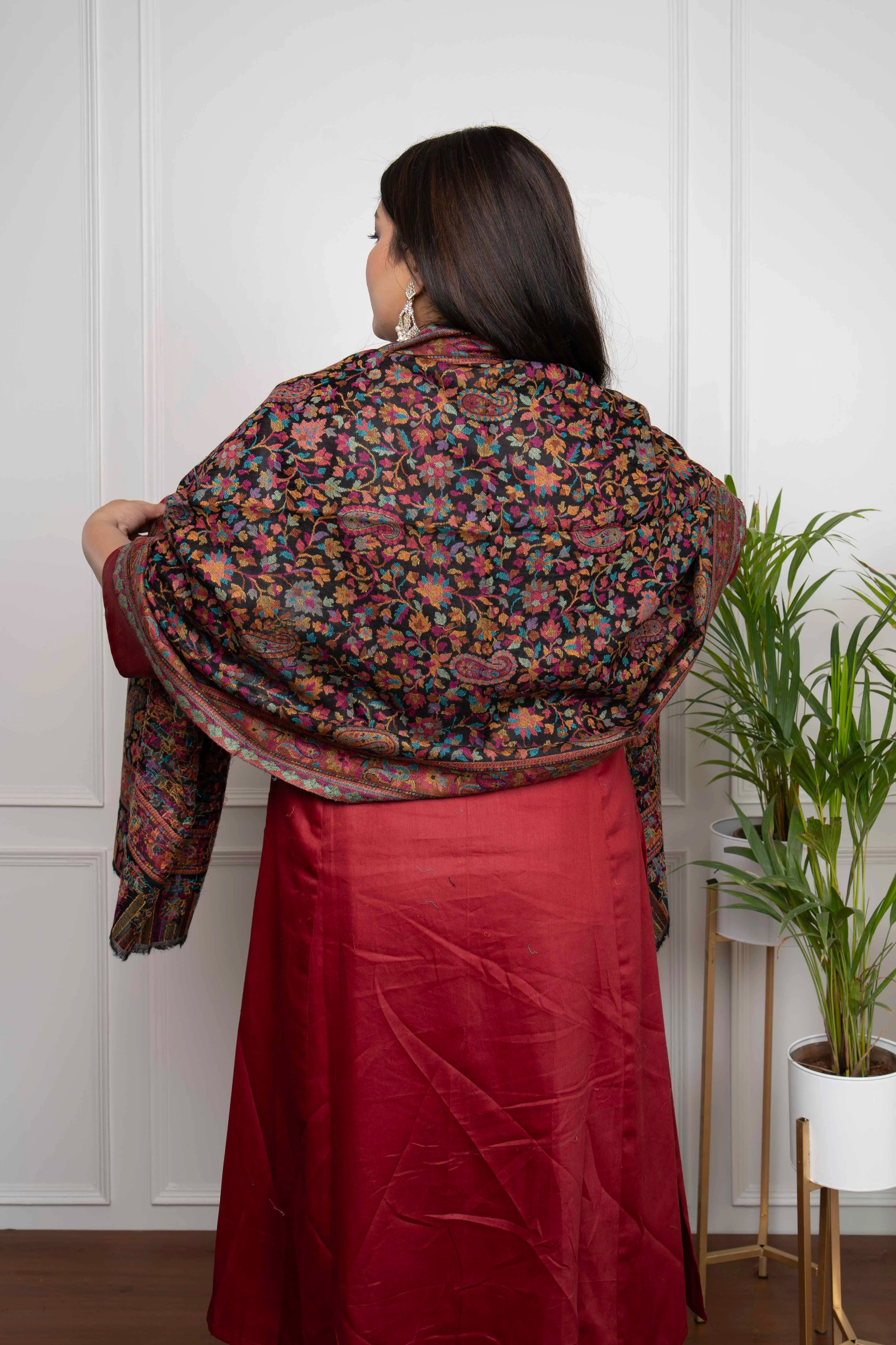 Black Kani Floral Wool Silk Blend Stole