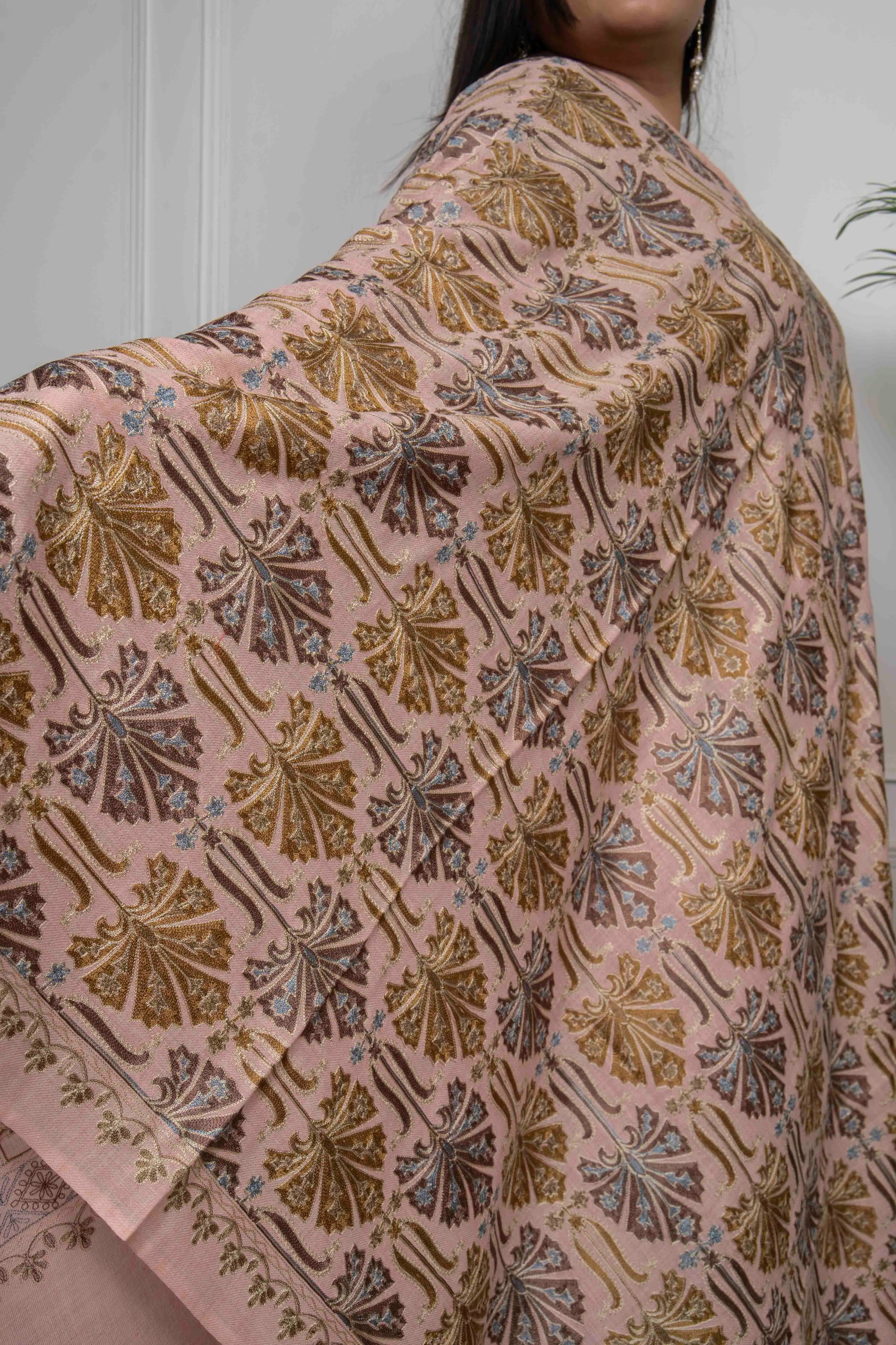 Peach Chinaar Patta Jaal Nalki embroidery Fine Wool Blend Shawl
