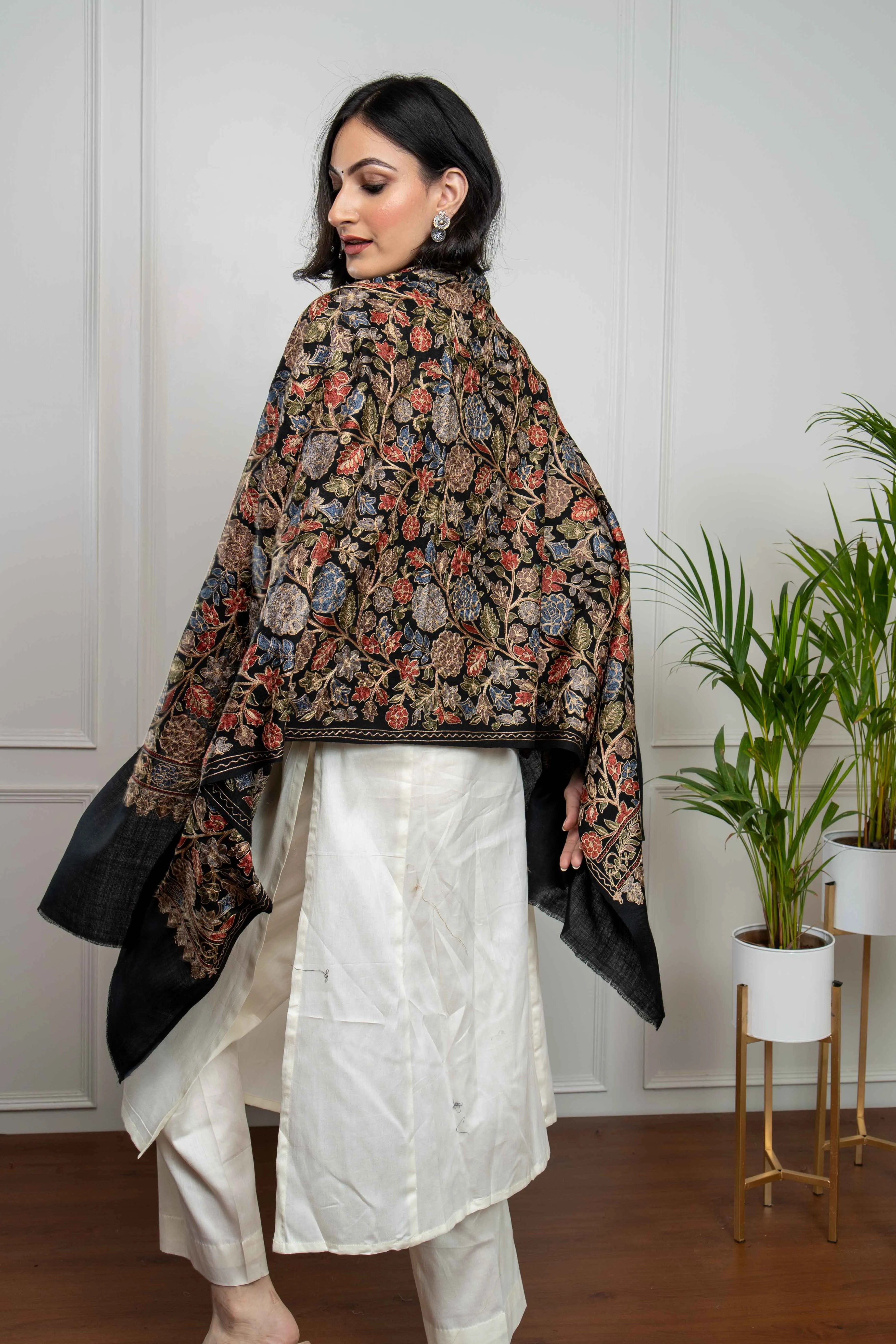 Black Gulaab Jaal Nalki embroidery Fine Wool Blend Stole