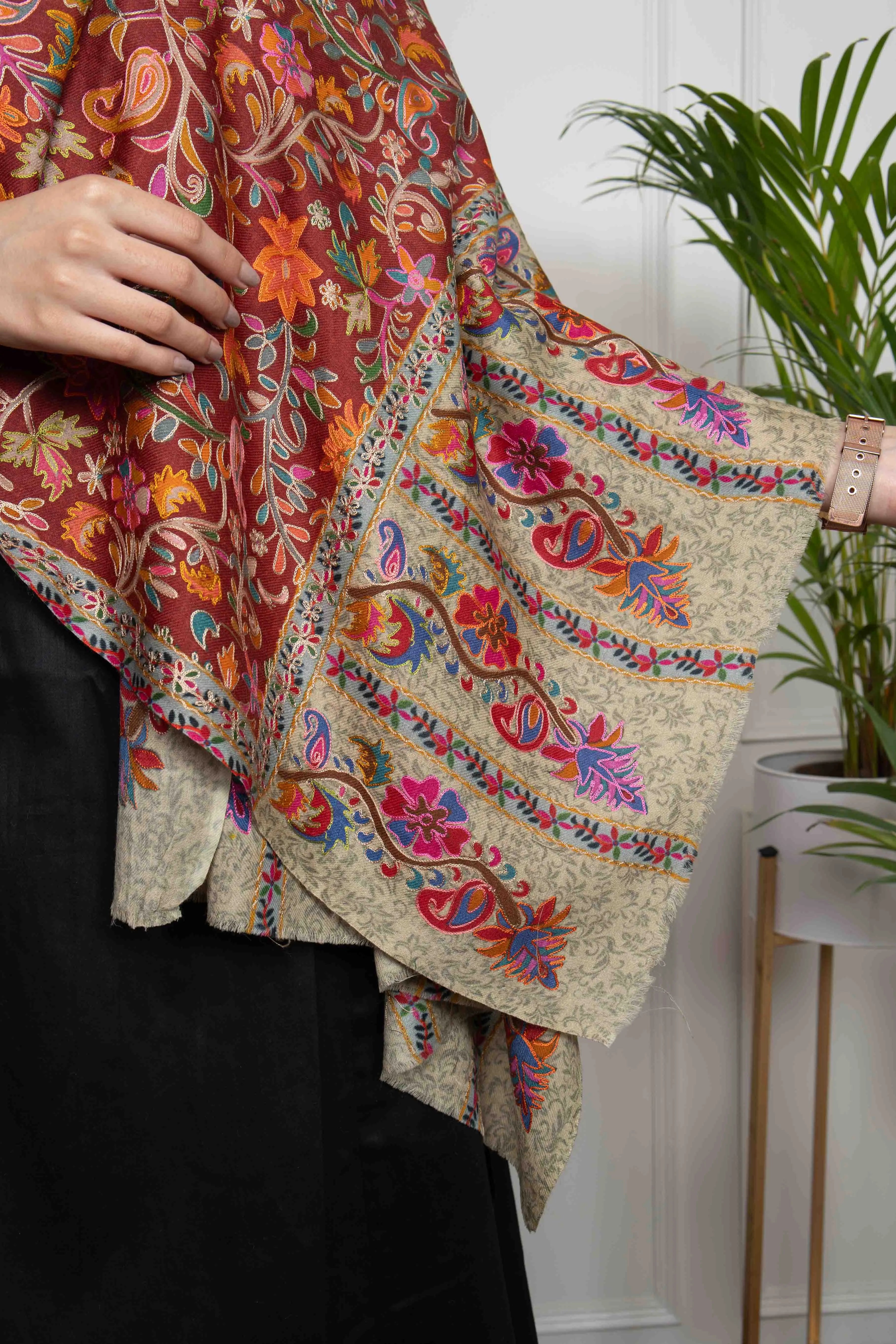 Red Chinaar Patta Jaal Handwork Pashmina Kalamkari Stole