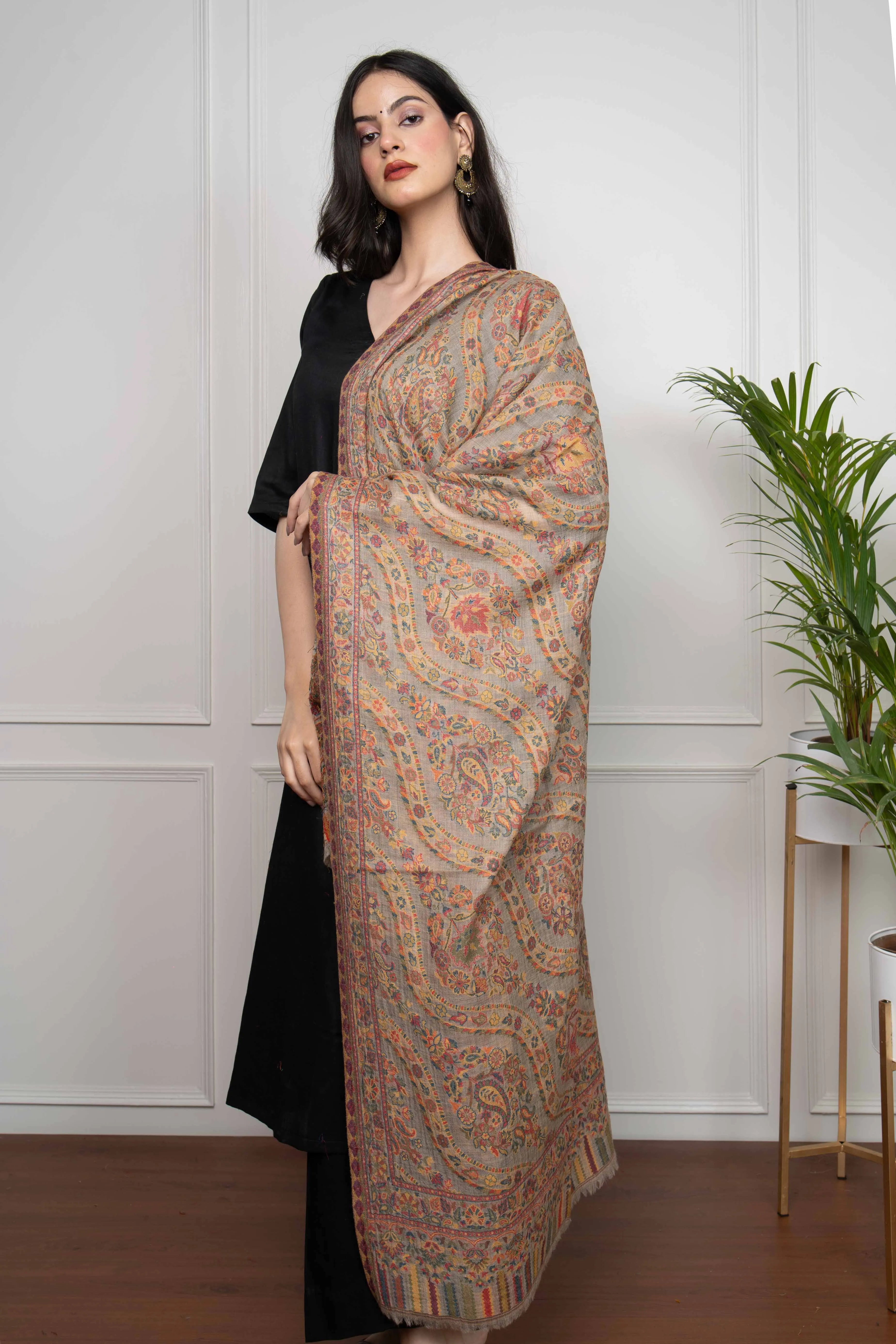 Sadah Women's Tooshi Kani Floral Wavy Fine Wool Silk Blend Stole